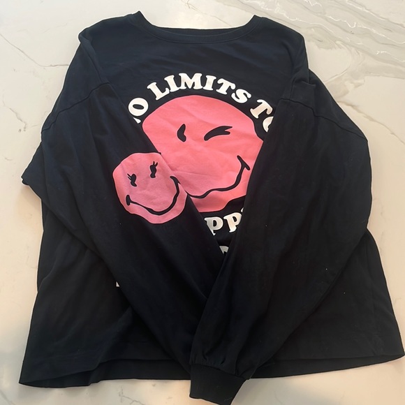 Other - Long sleeve tee shirt